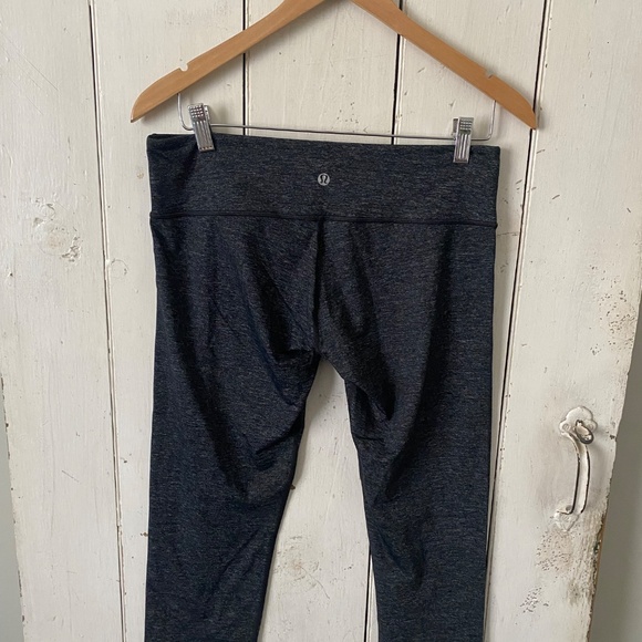 Lululemon Cropped Wonder Under Leggings - Picture 2 of 4